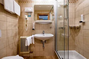 Image of Der Burgblick-Adults Only