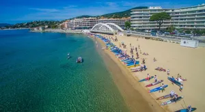 Image of le Victoria, centre ville , plage et parking gratuit