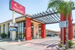 Image of Econo Lodge near Bakersfield Fairgrounds