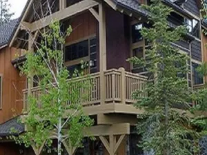 Image of Golden Bar Townhome 102 - Three Bedroom Townhome