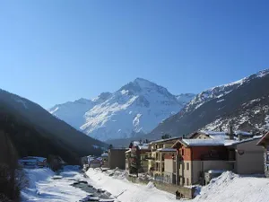 Image of La Turra