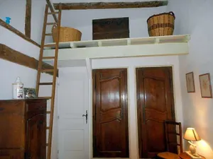 Image of Petit Grenier Douillet De Cathie