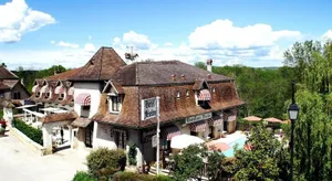 Image of Le Fenelon