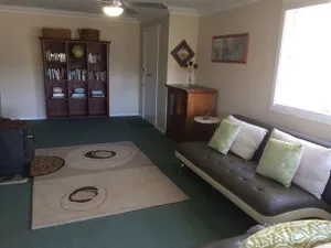 Image of Cockatoo Corner - Armidale
