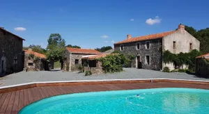Image of Le Nichoir