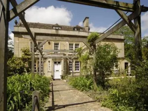 Image of The Old School Rooms Beautiful Georgian apartment, sleeps 12 with Wifi and Parking, near Bath