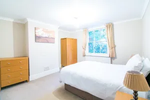 Image of Premium Gold Penthouse Apartment Canary Wharf