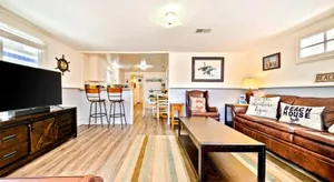 Image of NB-115 - Newport Beach House Two-Bedroom Holiday Home