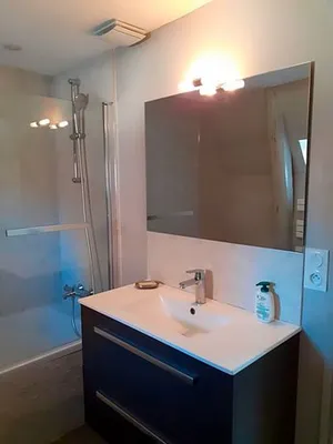 Image of centre ville, chambre indépendante 20m2 et sa salle de bain privée