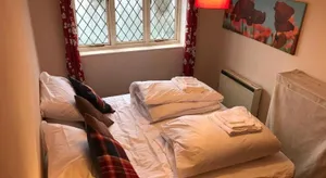 Image of Cosy 2 Bedroom Apartment near City Centre