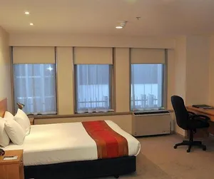 Image of New President/President Plaza Auckland