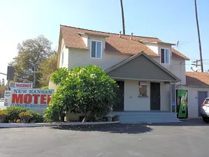 Image of New Kansan Motel