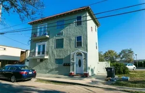 Image of Hosteeva Conti Street Suites