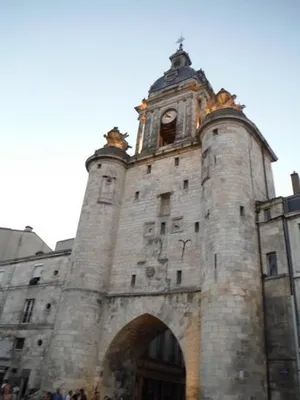 Image of Les Rochelais 12B