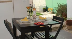 Image of Studio avec Jardin et Parking Privés