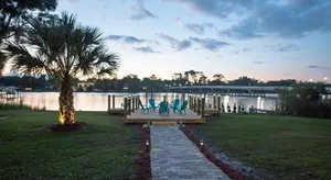 Image of Luxury Waterfront Pool House 7 mins to TIAA Bank Field