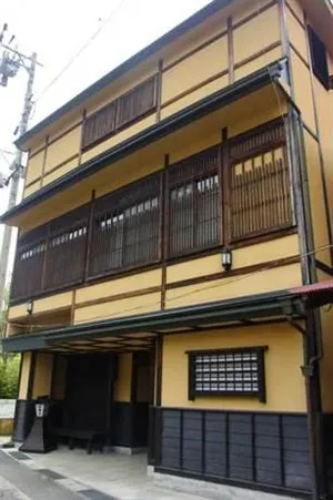Image of Anrakuso
