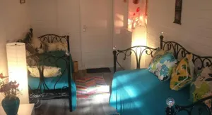 Image of Private Studio Extension with Bathroom and Kitchen