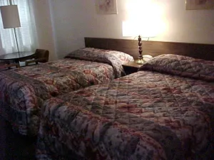 Image of Top Hat Motel