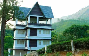 Image of Gruenberg Tea Plantation Haus