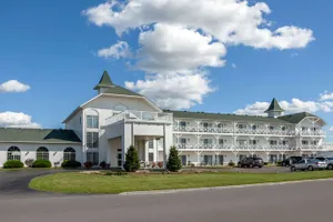Image of Clarion Hotel & Suites