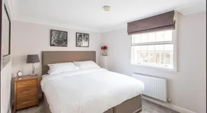 Image of Heart of Mayfair - Stunning Apartment