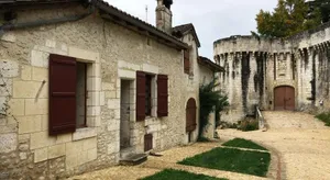 Image of Au Pied du Chateau