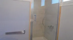 Image of CHAMBRES tout Confort,GARE TGV ,WIFI, Clim, parking, avec pt dejeuner compris