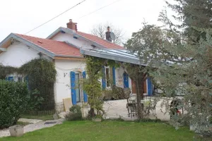 Image of Le Tacot