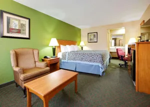 Image of Days Inn by Wyndham Fairfield