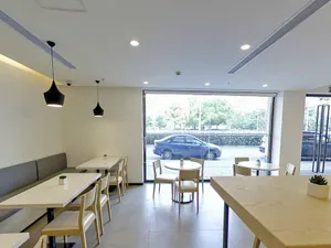 Image of Hanting Hotel (Shanghai Tangqiao Metro Station)