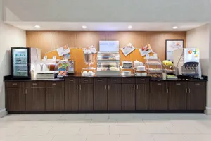 Image of Holiday Inn Express and Suites Dalton