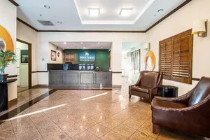 Image of HomeTowne Studios Phoenix - Black Canyon Highway