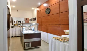 Image of A1 Royal Plaza
