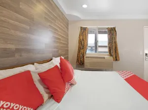 Image of Hotel Avenida Victorville I 15