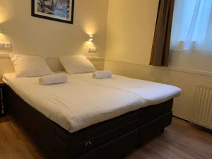 Image of Dam Hotel