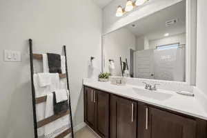 Image of Luxurious 4 Bed Duplex Getaway!