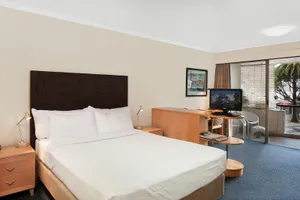 Image of Quest Manly