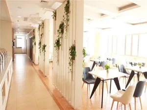 Image of Hanting Hotel Shanghai Caohejing Yishan Road