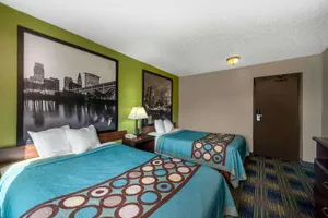 Image of Super 8 by Wyndham Cleveland