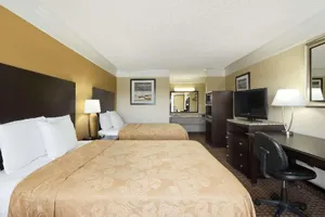 Image of Travelodge by Wyndham Hinesville
