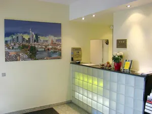 Image of Senator Hotel