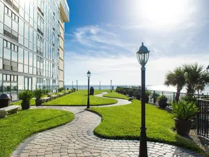Image of oceanside inn