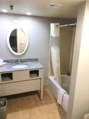 Image of Dolphin Inn Virginia Beach