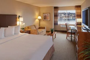 Image of Silver Cloud Hotel - Seattle Lake Union