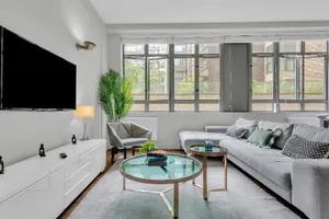 Image of Luxurious Lawrence House Serviced Apartment