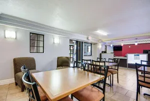 Image of Econo Lodge