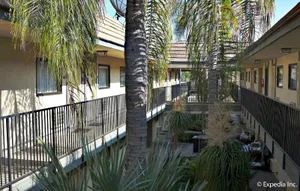 Image of Lemon Heights Inn
