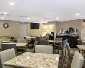 Image of MainStay Suites Bismarck