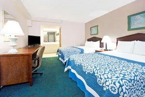 Image of Days Inn by Wyndham St. Louis Lindbergh Boulevard